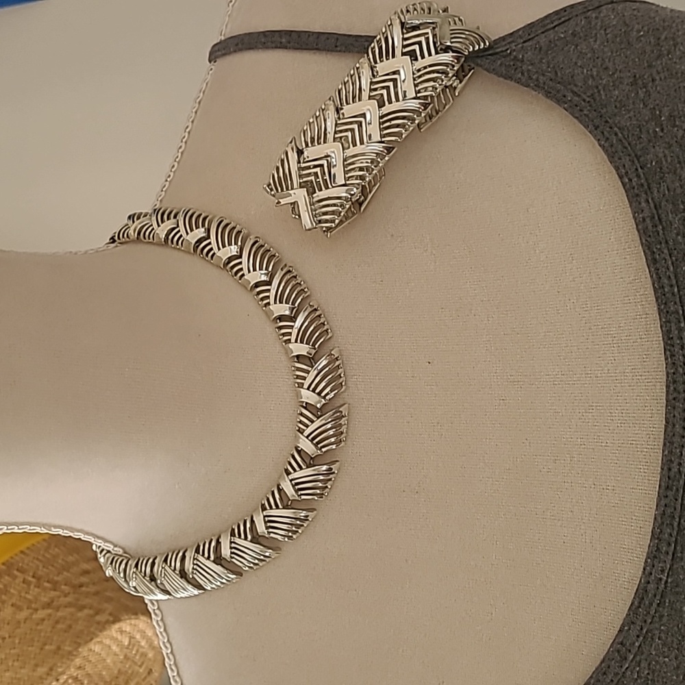 Vintage "Coro" Silvertone Chevron Pattern Necklace and Bracelet Set